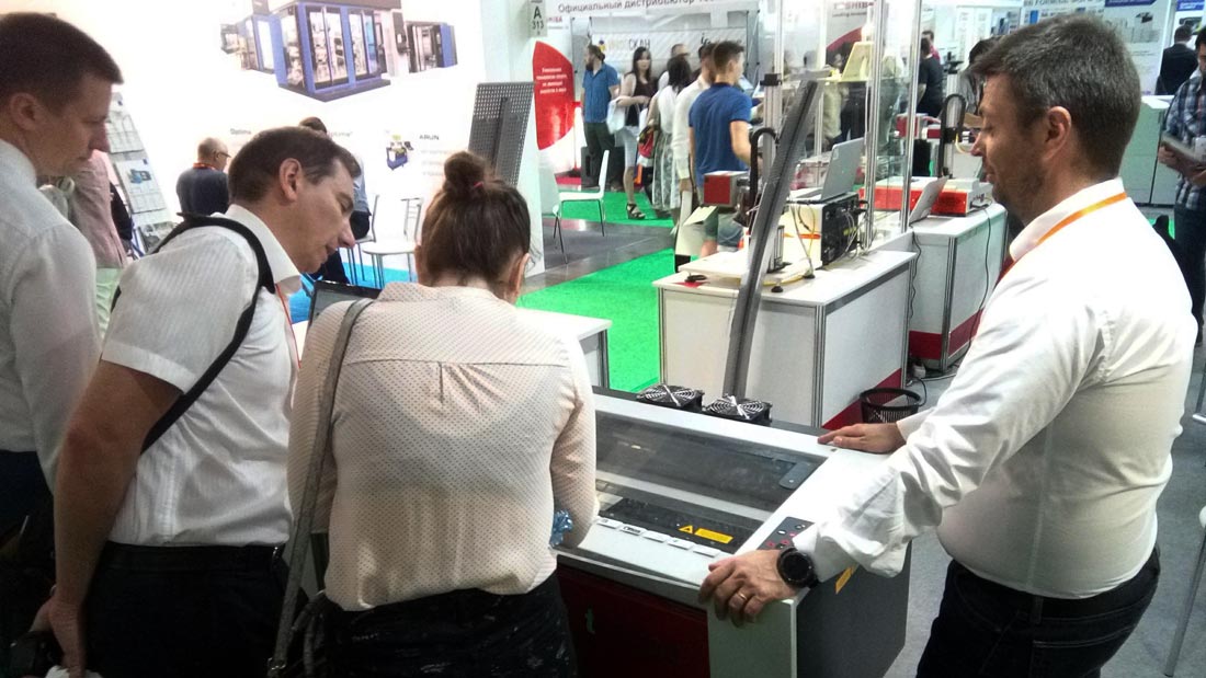На выставке Printech-2018 надежные лазерные станки для резки и гравировки Trotec
